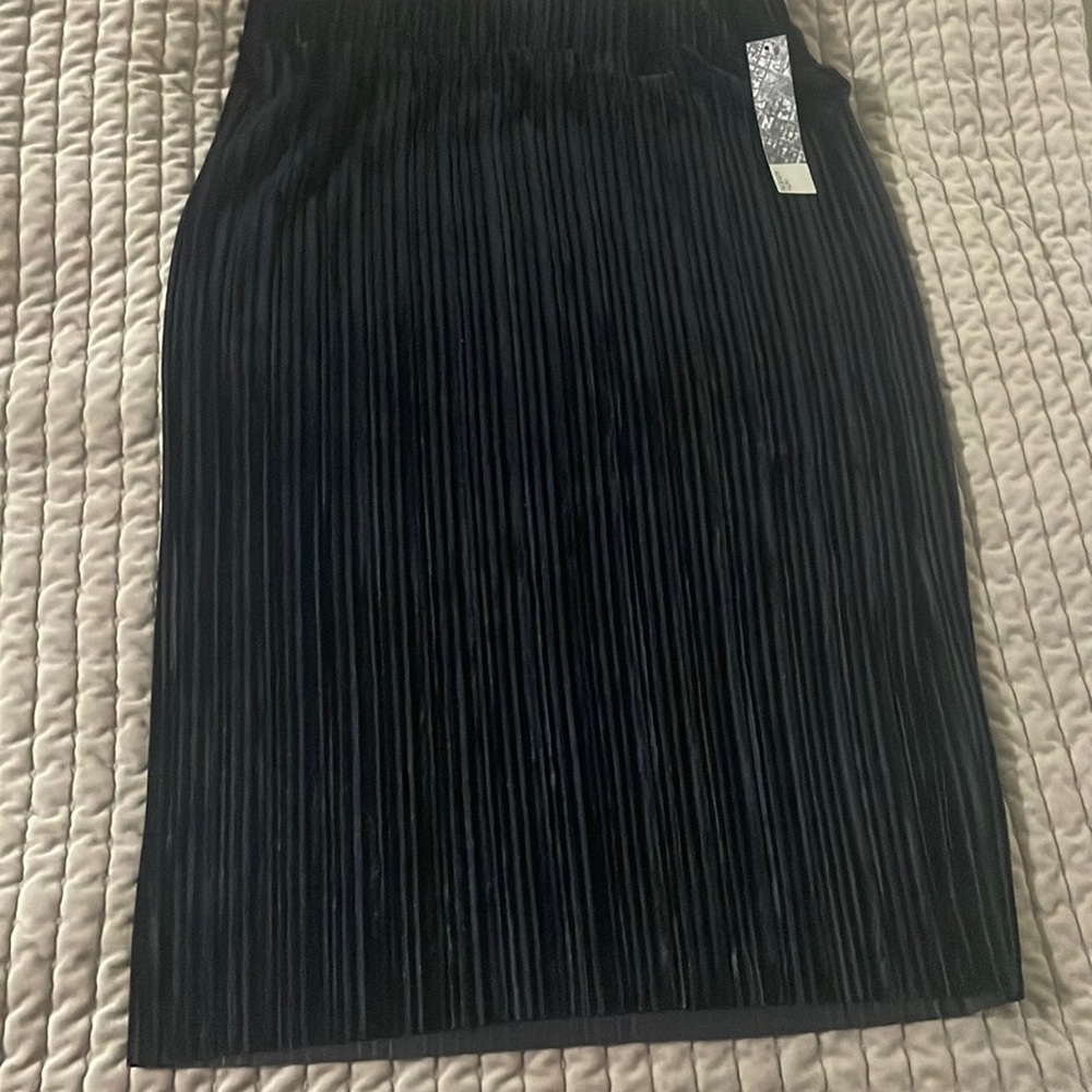 Velvet skirt